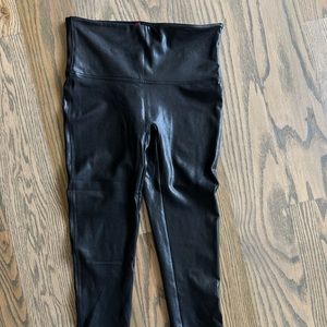 Spanx faux leather leggings (Size Large Petite)